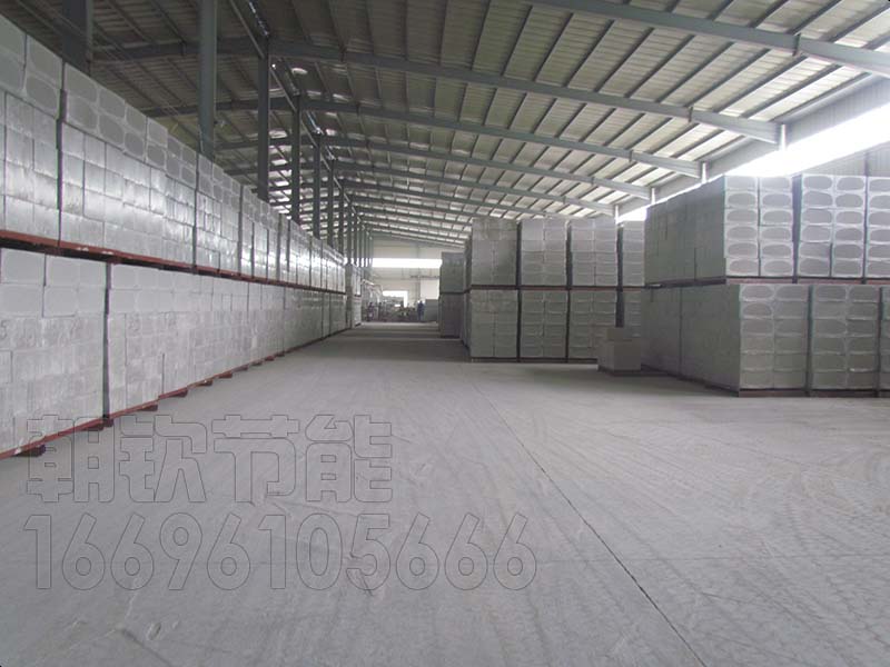 水泥發(fā)泡保溫板